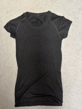lululemon athletica swiftly tech dark green Seamless Short Sleeve Tee